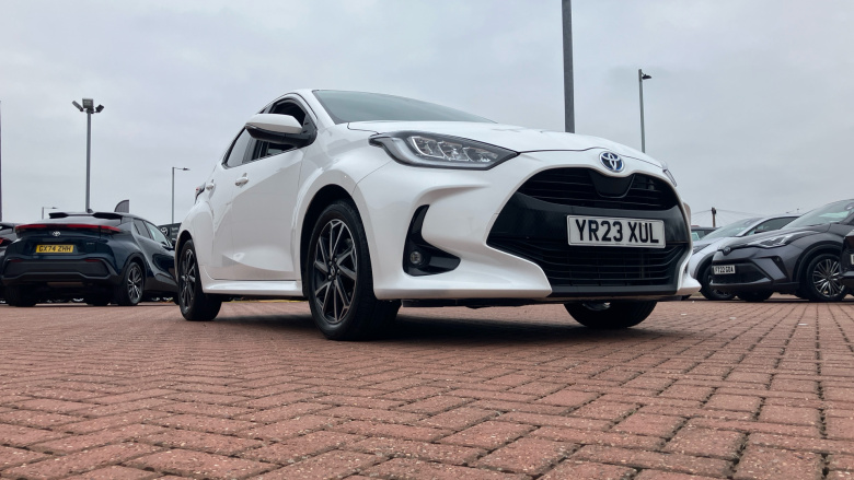 Toyota Yaris 1.5 Hybrid Design 5dr CVT Hybrid Hatchback